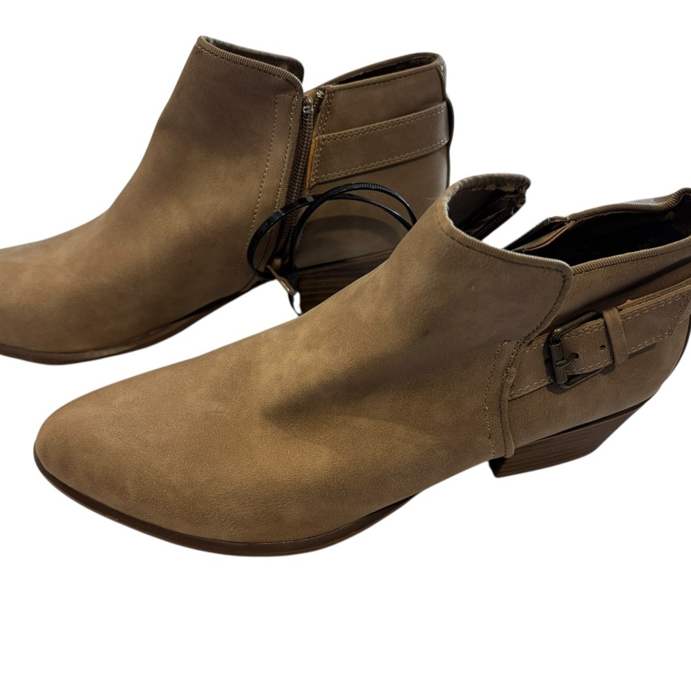 Esprit Women’s Taupe Ankle Booties Size 8.5